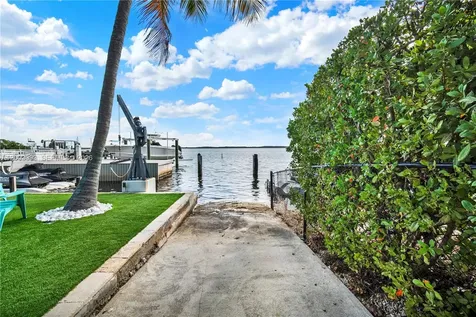 69 Shoreland Drive Key Largo FL 33037