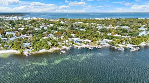69 Shoreland Drive Key Largo FL 33037
