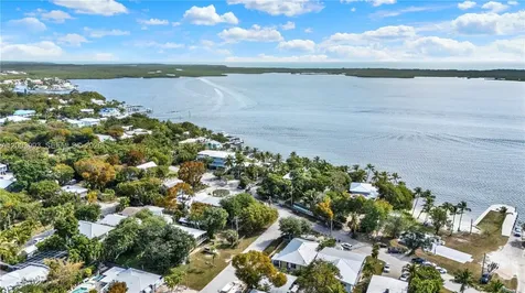 69 Shoreland Drive Key Largo FL 33037