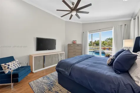 1776 Victoria Pointe Circle Weston FL 33327