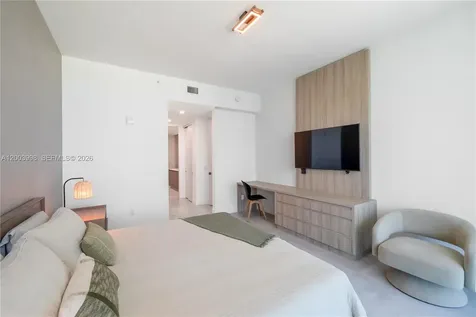 17550 Collins Avenue Sunny Isles Beach FL 33160