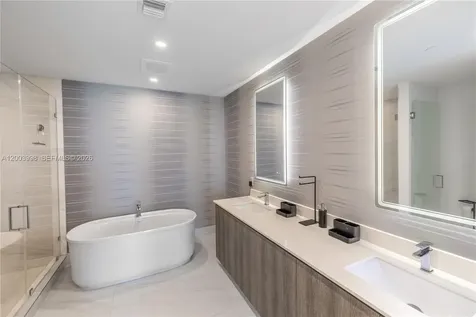17550 Collins Avenue Sunny Isles Beach FL 33160