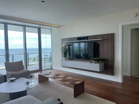 360 Ocean Drive Key Biscayne FL 33149