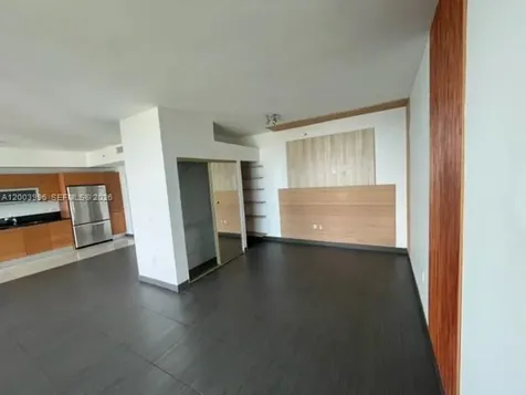 253 2nd Street Miami FL 33132