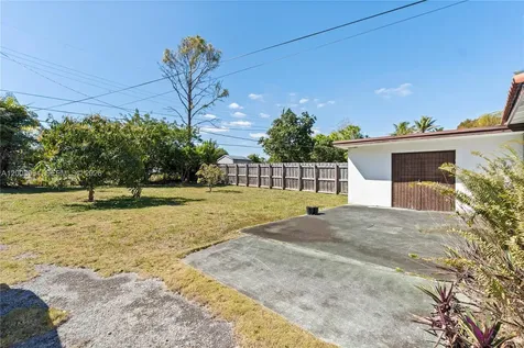 5730 SW 42nd Terrace South Miami FL 33155