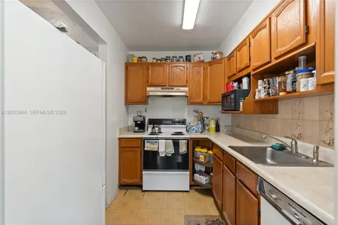 5730 SW 42nd Terrace South Miami FL 33155