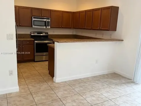 648 SE 32nd Avenue Homestead FL 33033