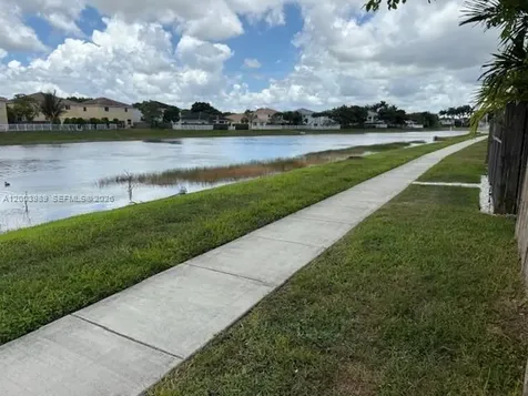 648 SE 32nd Avenue Homestead FL 33033