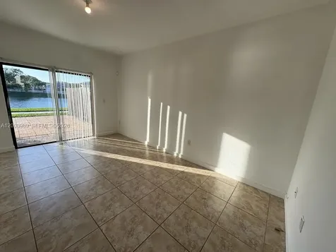 648 SE 32nd Avenue Homestead FL 33033