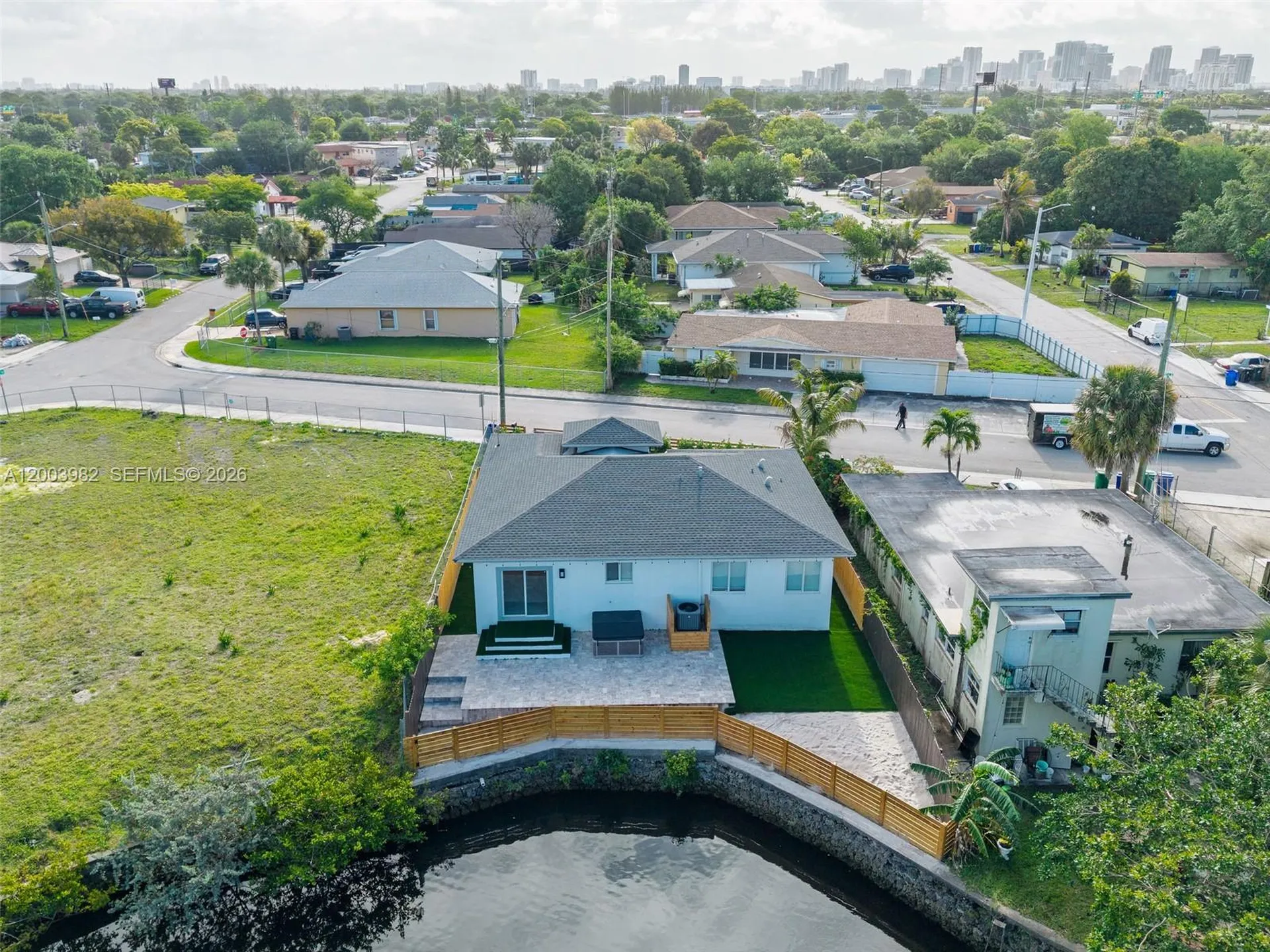 655 NW 24th Avenue Fort Lauderdale FL 33311