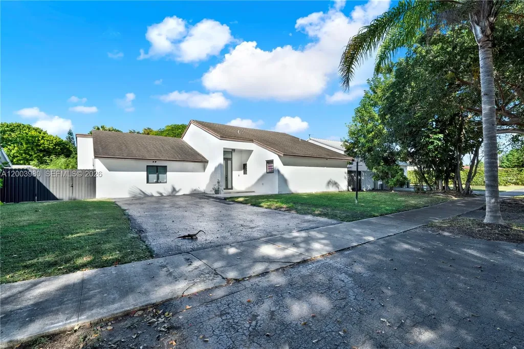 12221 SW 93rd Street Miami FL 33186