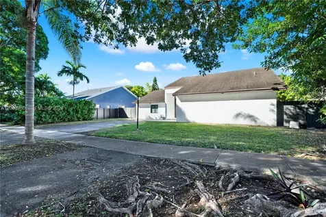 12221 SW 93rd Street Miami FL 33186