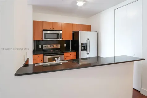 2200 NE 4th Avenue Miami FL 33137