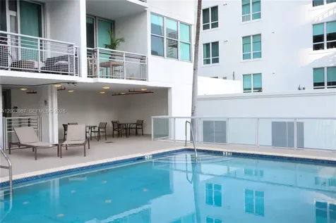 2200 NE 4th Avenue Miami FL 33137