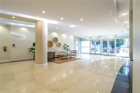 2200 NE 4th Avenue Miami FL 33137
