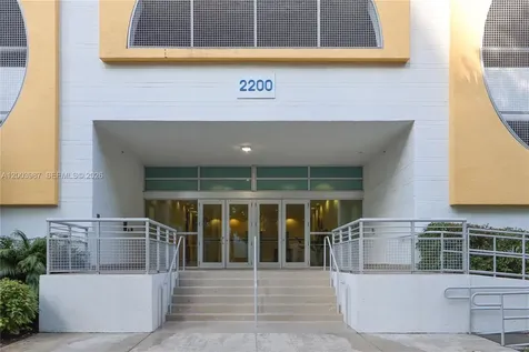 2200 NE 4th Avenue Miami FL 33137