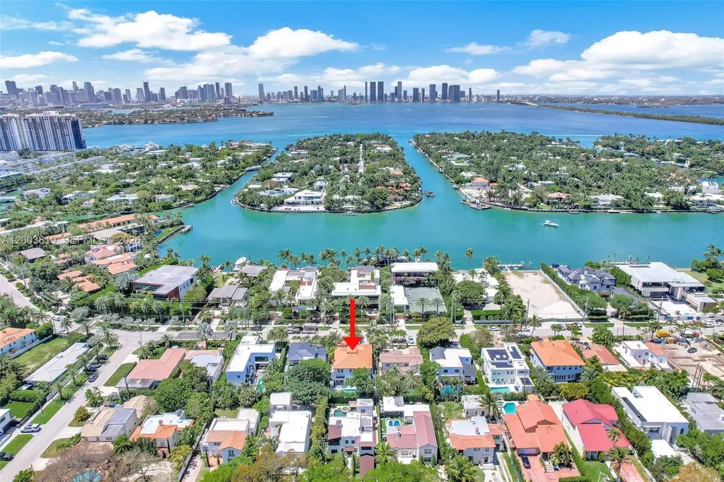 2143 N Bay Road Miami Beach FL 33140