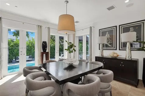 2143 N Bay Road Miami Beach FL 33140