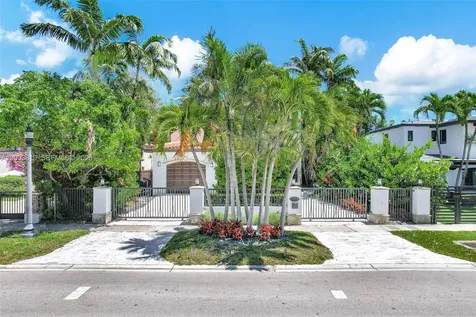 2143 N Bay Road Miami Beach FL 33140
