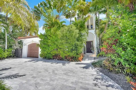 2143 N Bay Road Miami Beach FL 33140