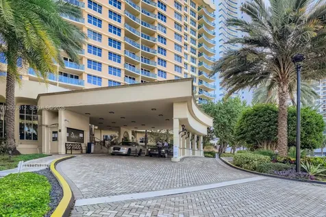 2501 S Ocean Drive Hollywood FL 33019