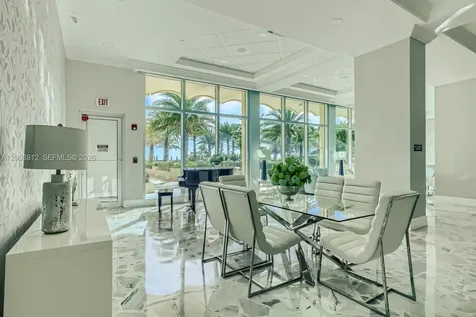 2501 S Ocean Drive Hollywood FL 33019