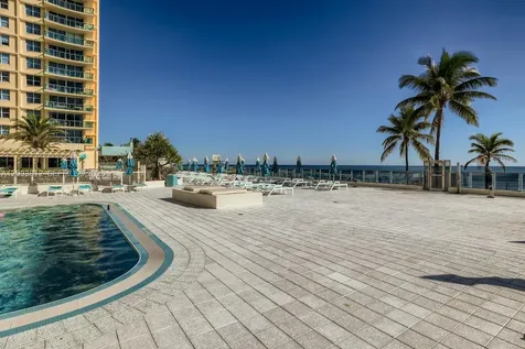 2501 S Ocean Drive Hollywood FL 33019