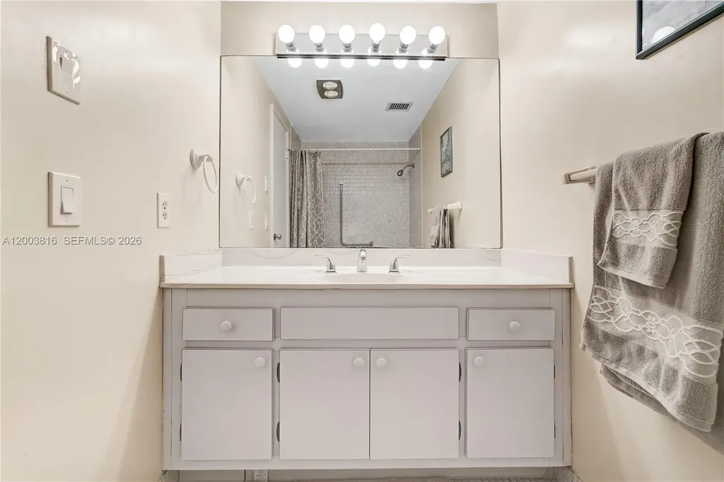 4330 Hillcrest Drive Hollywood FL 33021