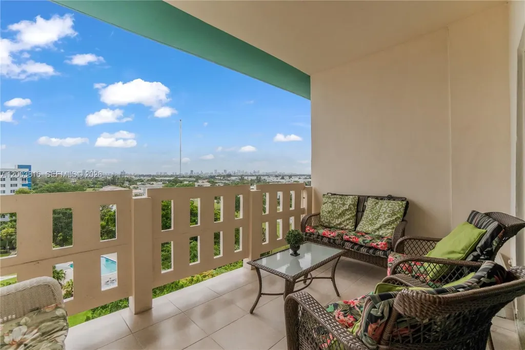 4330 Hillcrest Drive Hollywood FL 33021