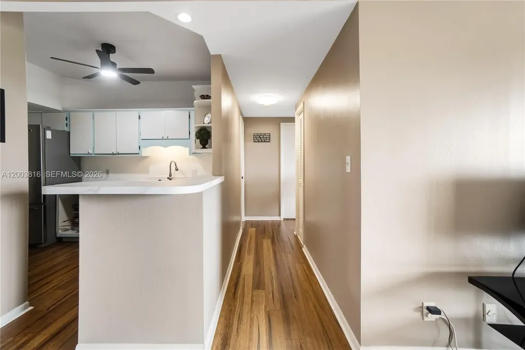 4330 Hillcrest Drive Hollywood FL 33021