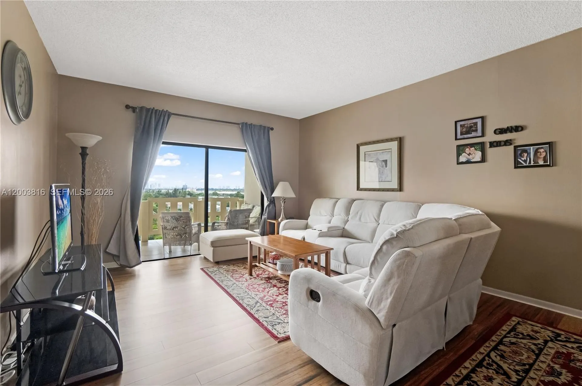 4330 Hillcrest Drive Hollywood FL 33021