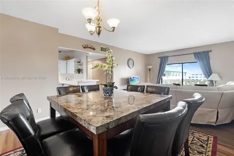 4330 Hillcrest Drive Hollywood FL 33021
