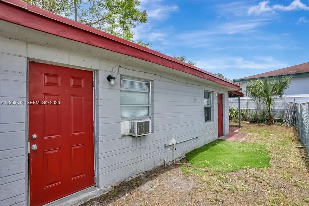 2701 NW 18th Terrace Oakland Park FL 33311