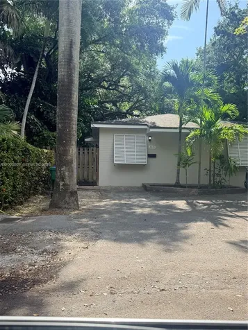 3031 W Center Street Miami FL 33133