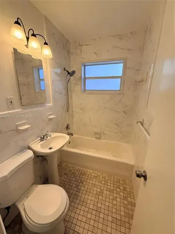3031 W Center Street Miami FL 33133