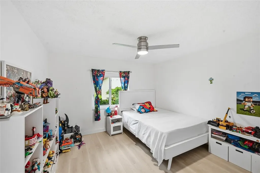 5036 NW 66th Lane Coral Springs FL 33067