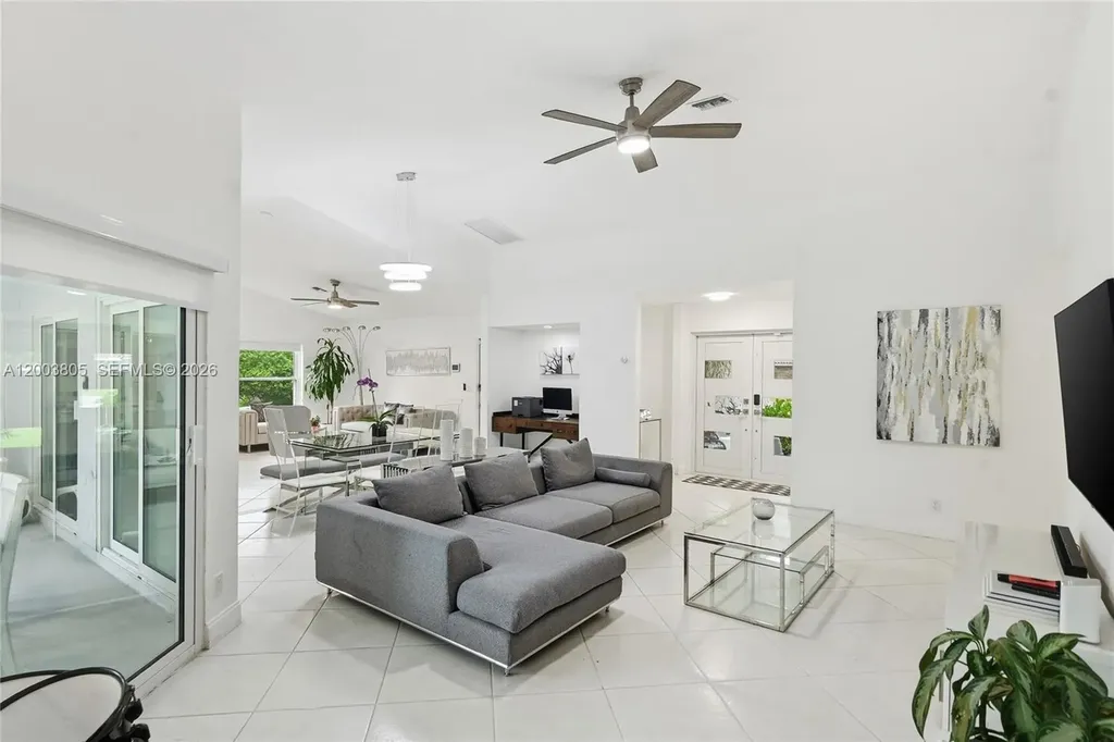 5036 NW 66th Lane Coral Springs FL 33067