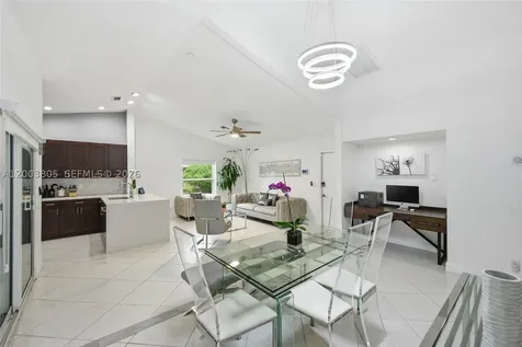 5036 NW 66th Lane Coral Springs FL 33067