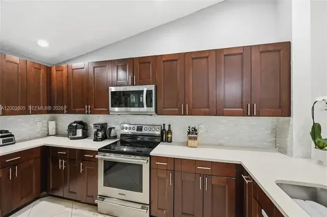 5036 NW 66th Lane Coral Springs FL 33067