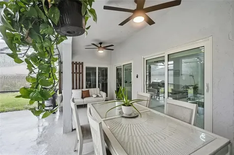 5036 NW 66th Lane Coral Springs FL 33067