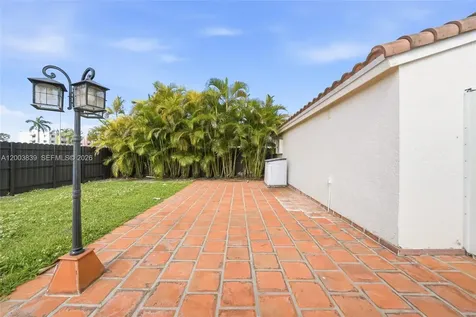 631 SW 88th Court Miami FL 33174