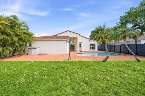 631 SW 88th Court Miami FL 33174