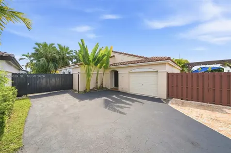631 SW 88th Court Miami FL 33174