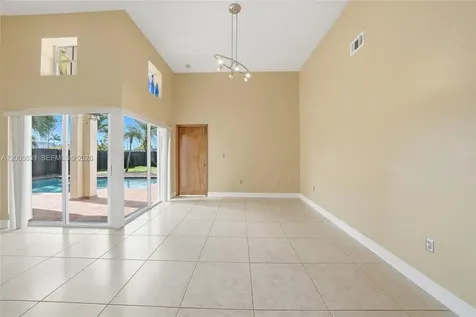 631 SW 88th Court Miami FL 33174