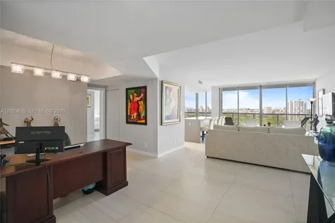 20281 E Country Club Drive Aventura FL 33180