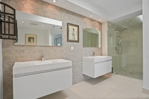 20281 E Country Club Drive Aventura FL 33180