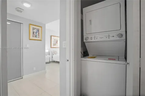 20281 E Country Club Drive Aventura FL 33180