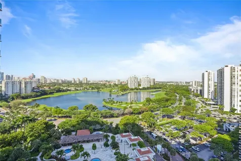 20281 E Country Club Drive Aventura FL 33180