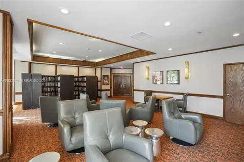 20281 E Country Club Drive Aventura FL 33180
