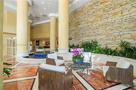 20281 E Country Club Drive Aventura FL 33180